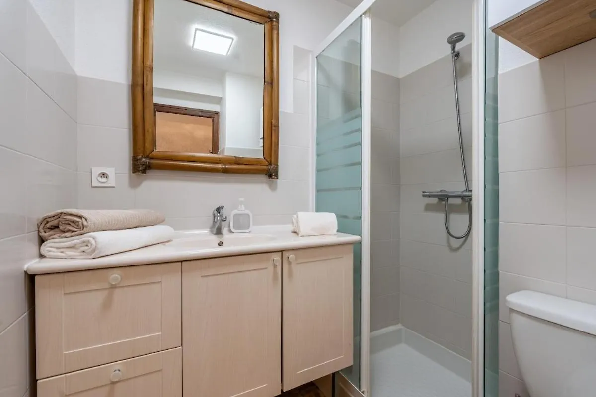 Апартаменты Studio Au Pied Des Pistes Vue Imprenable Grand Bo'